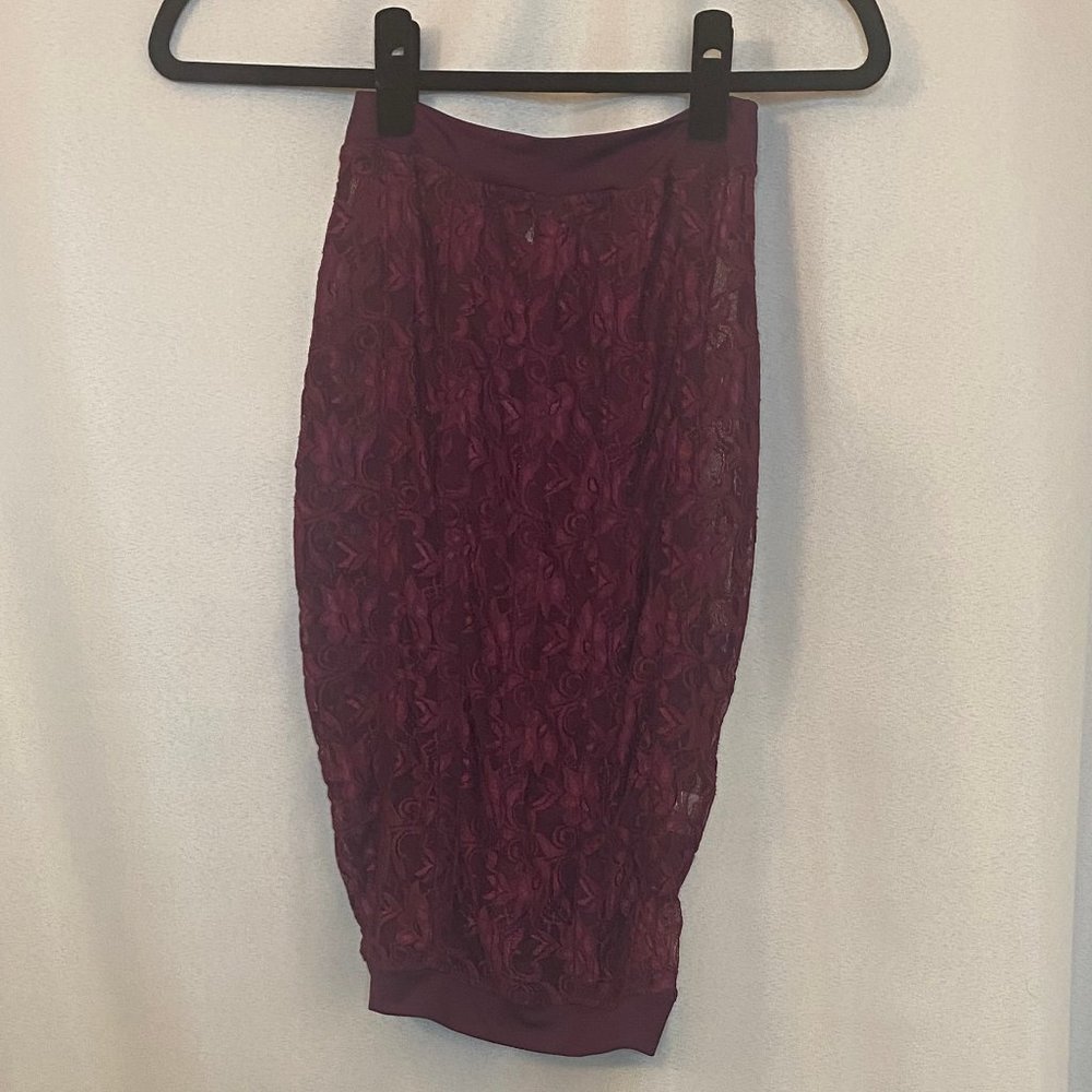 Knee Length Lace Skirt